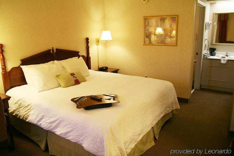 Hampton Inn Cookeville Room photo